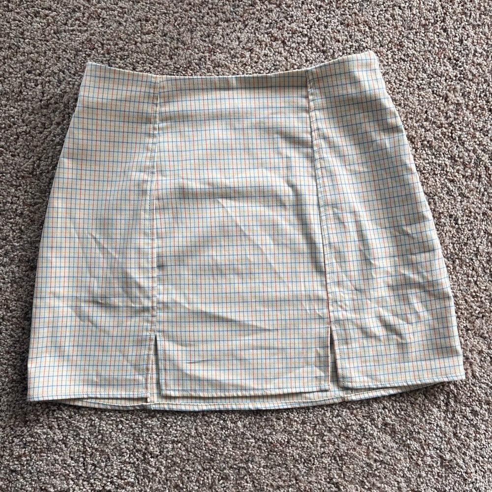 Cute mini skirt